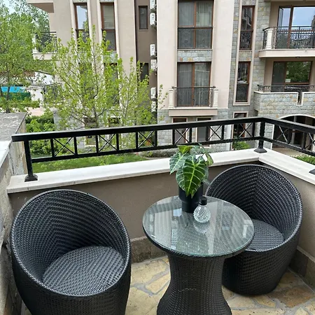 아파트 Cascadas Family Apartamant 2 써니비치